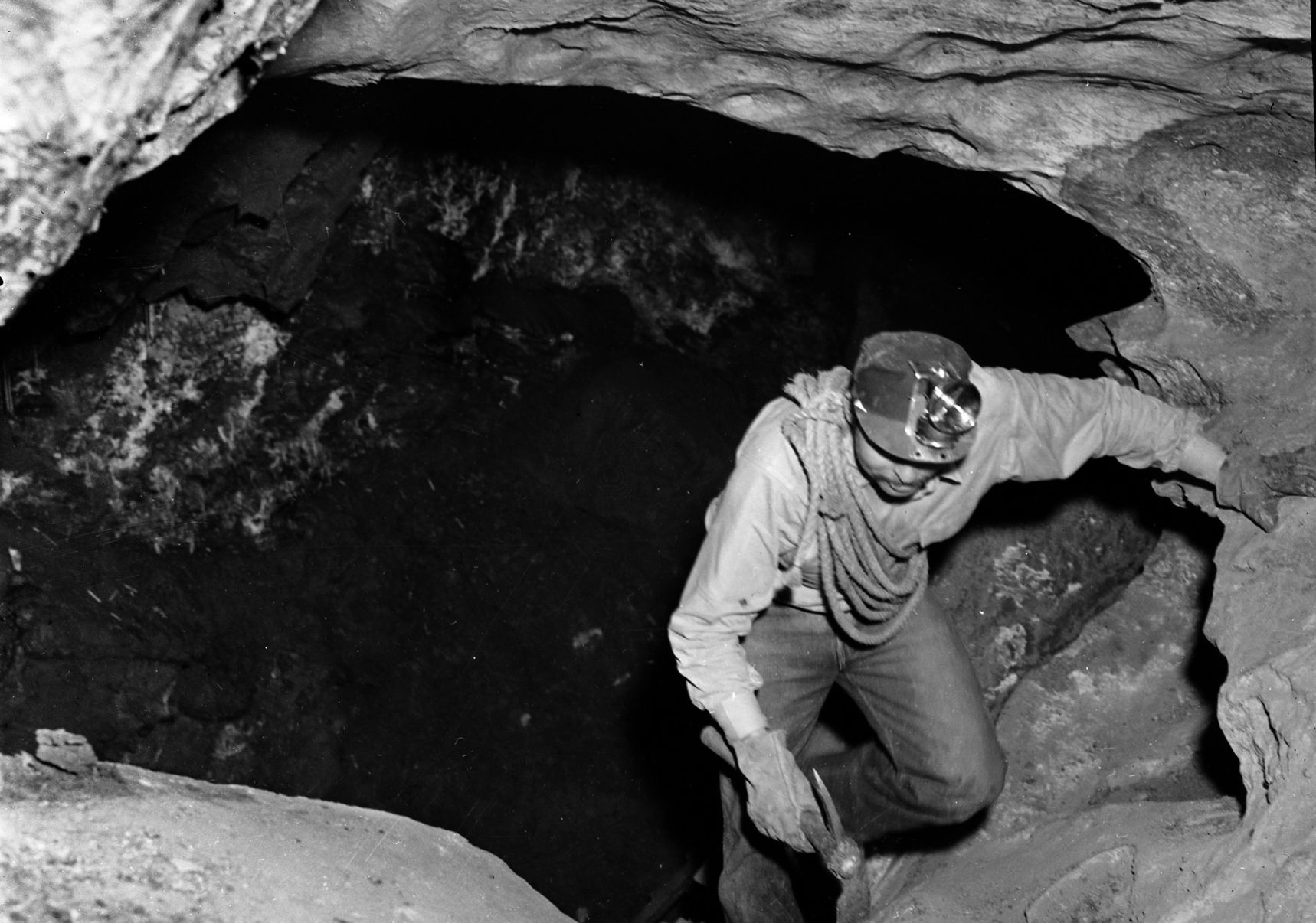 Peppersauce Cave in 1948